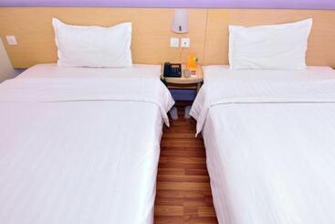 酒店 7 Days Inn Jinan West Passenger Depot Branch