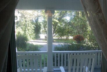 Bed and Breakfast Mountain Laurel Inn