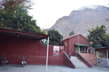 Pensiune Serene Guest House