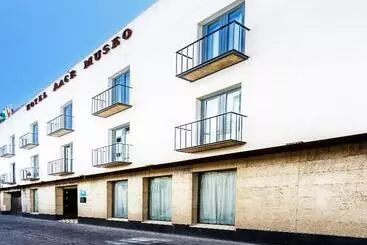 ホテル Aacr Museo