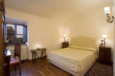 בית מלון כפרי Scilla