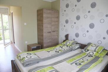 Pensjonat Levendula Apartmanház