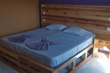 تختخواب و صبحانه Casa Alcindo