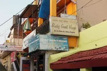 Pension Rocky Guesthouse