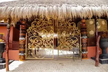 Hotel Ike S Cultural Village