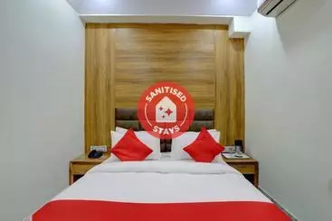 Hotel Oyo 76747  Sai Villa