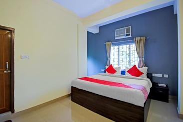 호텔 Oyo Flagship 74827 Oblivion Stays