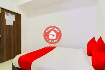 Hotel Oyo Flagship 76284 Abinandana Suites