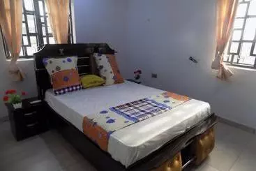 ペンション Best 2bedroom Short Let Peter Odili Or Stadium Road In Port Harcourt