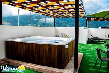 Hotel Verano
