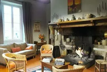 Bed & Breakfast Au Château Juillac