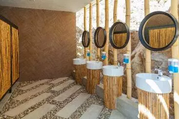 Marina Resort & Beach Club