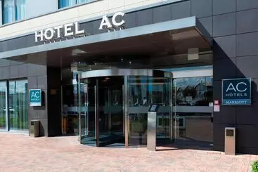 Ac Hotel Vicenza By Marriott