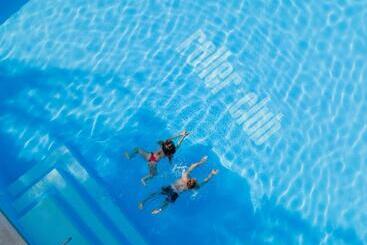 Szálloda Villaggio Roller Club