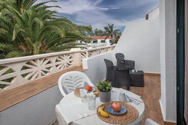 Apartamentos Los Rosales