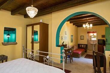 Hotel Villa De Loulia