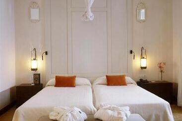 Parador De La Granja