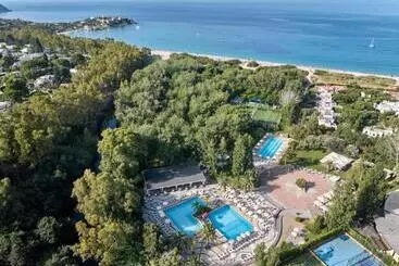 Отель Calaserena Resort