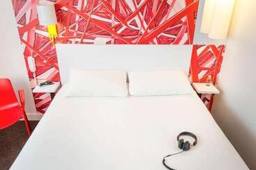 בית מלון כפרי Ibis Styles Paris La Défense Courbevoie