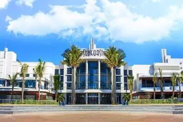 Suncoast Hotel & Towers