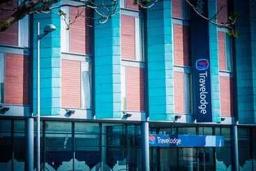 בית מלון כפרי Travelodge Dublin Airport South