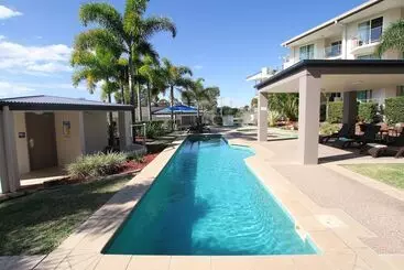 Caloundra Central Apartment Hotel Official
