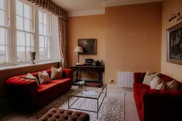 בית מלון כפרי Swinton Park