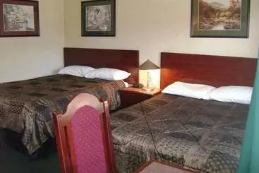 Magnuson Hotel Grace Inn