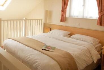 Hotelli Moreton Park