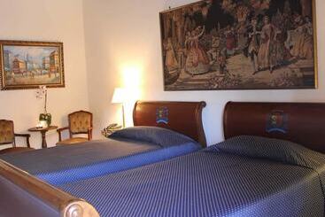 호텔 Roma Imperiale