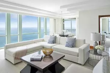 هتل The Cove At Atlantis