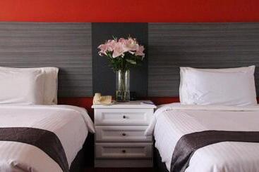 Отель Grand Riverview