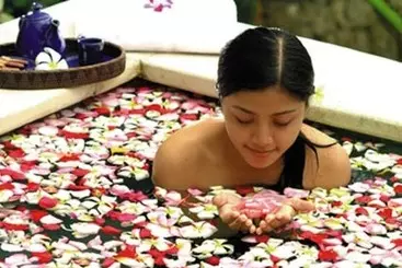 فندق Kori Ubud Resort, Restaurant & Spa