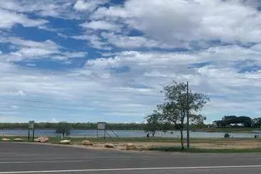 Aparthotel Midway Motel   Richmond