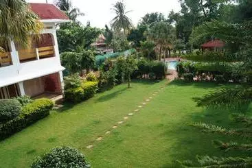 Hotel Badami Court