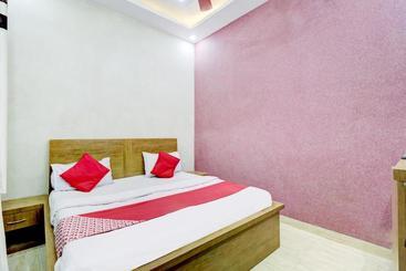 فندق Oyo 76887  Indica