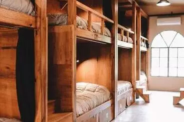 Kapselihotelli Elena Hostel