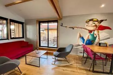 Aparthotel Les 12 De Larros