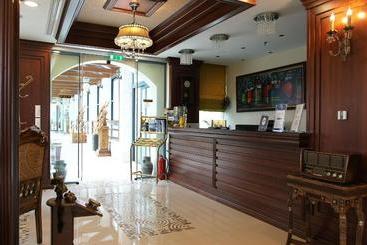 Alexander Hotel Gerakari