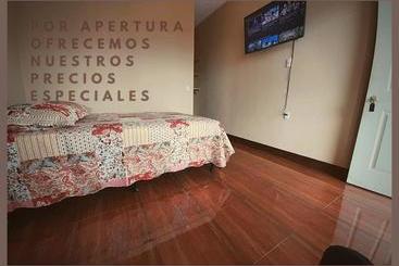 هتل Millennium Apartment