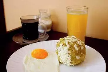 پانسیون Hostal California Inn