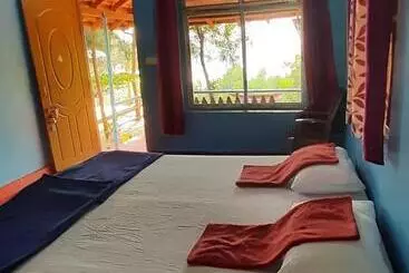 Bed & Breakfast Niramaya Beach View Stay