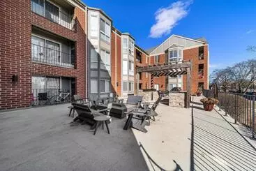 アパートホテル Kasa Downtown South Bend