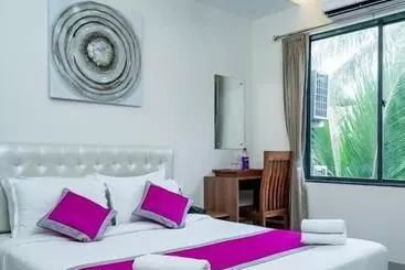Hotel Nexstay Treats Inn