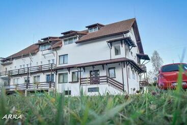 پانسیون Casa Arra