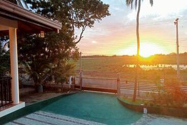 Hotel Double Lake View Tissa & Safari