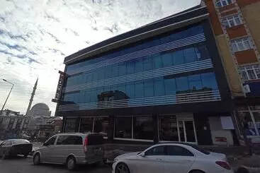 Hotel Skylon Airport