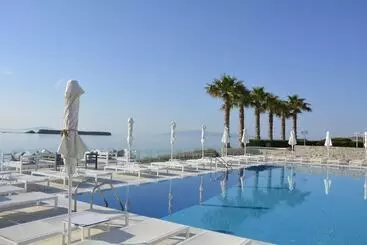 ホテル Saint George