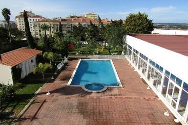 בית מלון כפרי Caldas Internacional