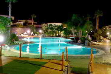 Apartamentos Las Adelfas